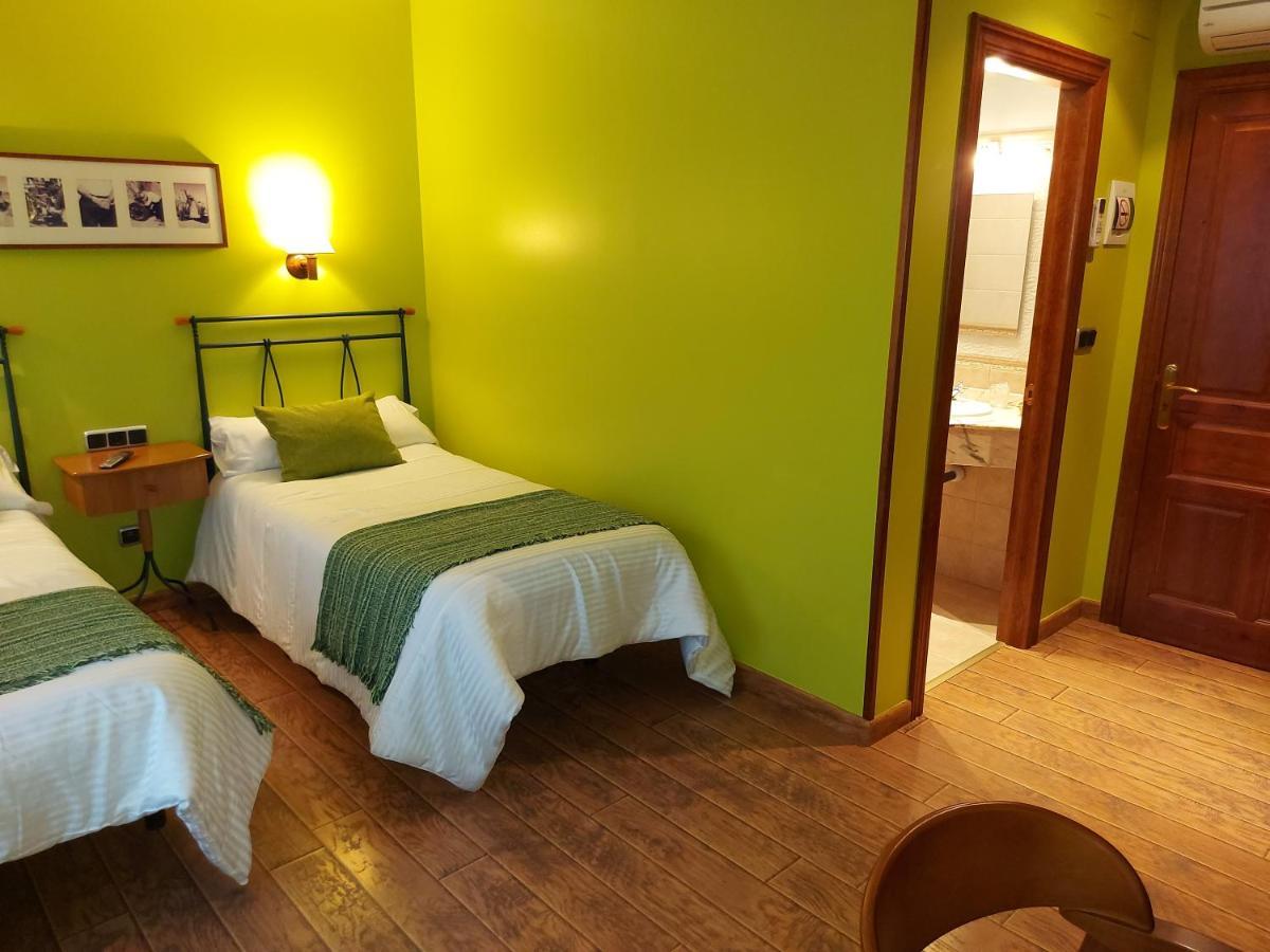 Hotel Rural Venta Del Alon Villalon de Campos Exteriör bild