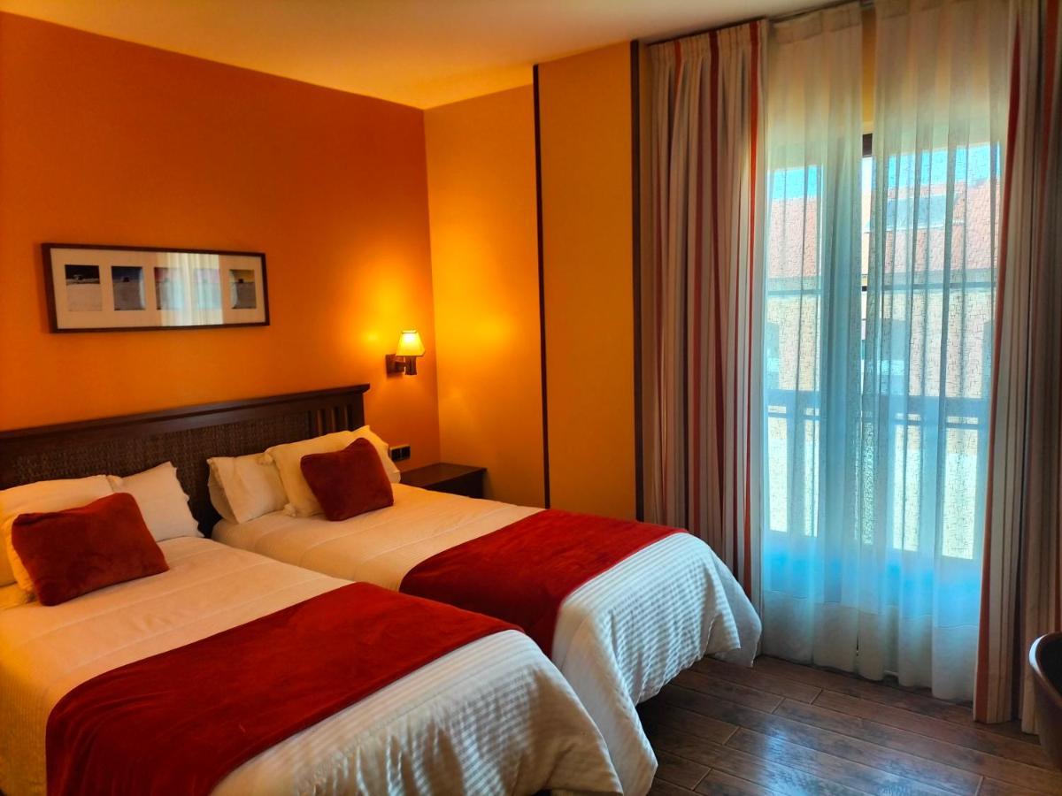 Hotel Rural Venta Del Alon Villalon de Campos Exteriör bild