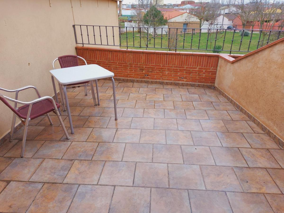 Hotel Rural Venta Del Alon Villalon de Campos Exteriör bild