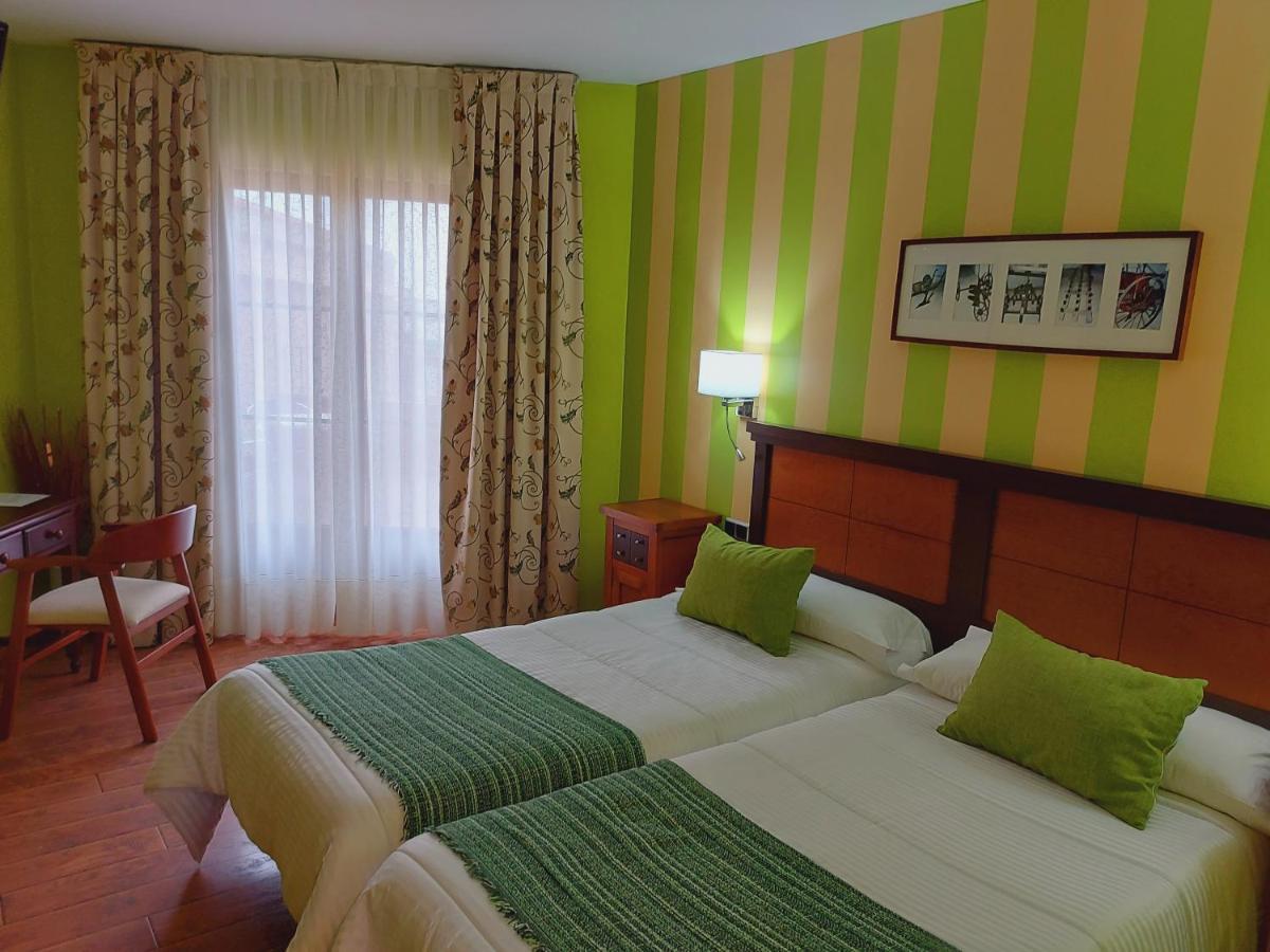 Hotel Rural Venta Del Alon Villalon de Campos Exteriör bild