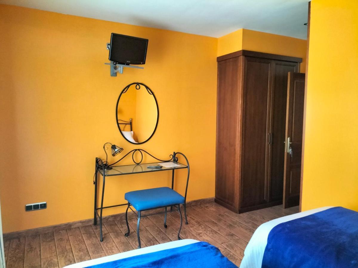 Hotel Rural Venta Del Alon Villalon de Campos Exteriör bild
