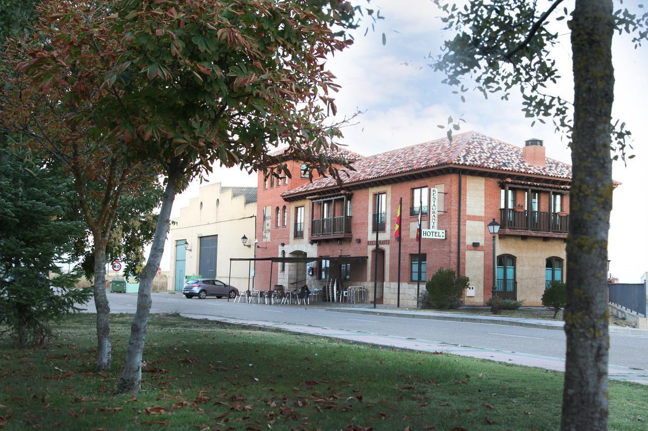 Hotel Rural Venta Del Alon Villalon de Campos Exteriör bild