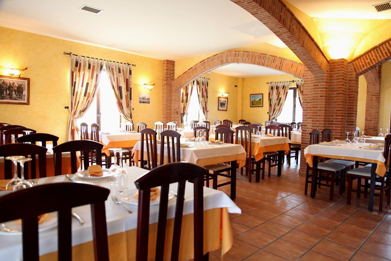 Hotel Rural Venta Del Alon Villalon de Campos Exteriör bild